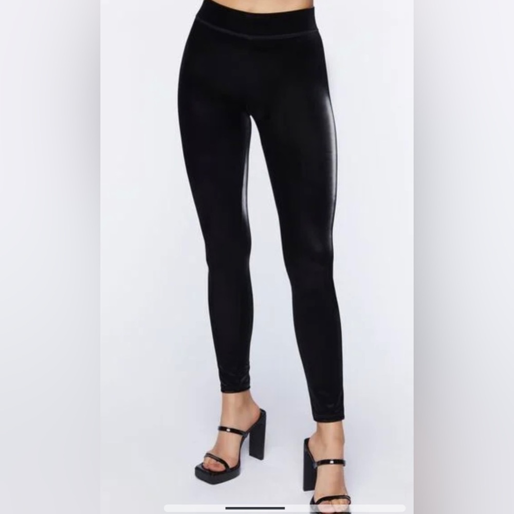 Faux leather leggings
